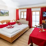 Apartamento Gaestehaus Hinterponholz