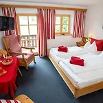 Gaestehaus Hinterponholz *