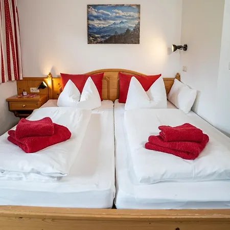 Gaestehaus Hinterponholz *